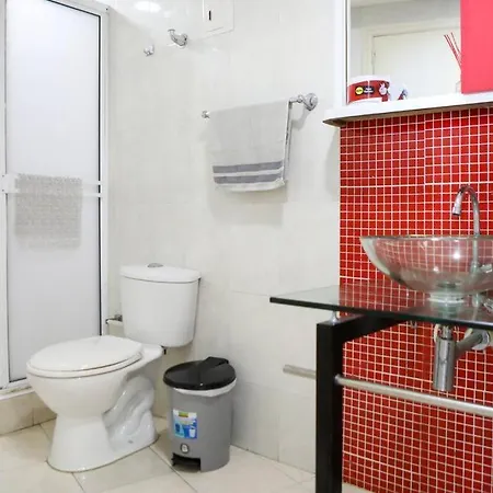 Moderno Privado Con Piscina Apartamento *